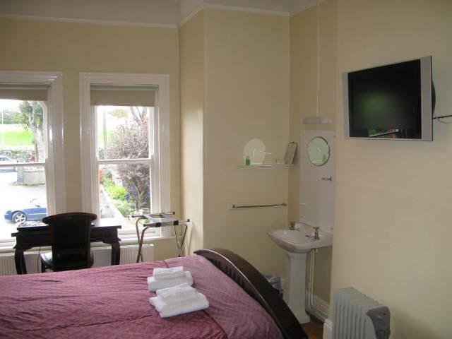 Dun Aoibhinn Guest Accommodation Голуэй Номер фото