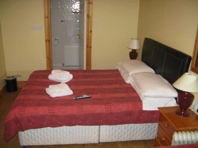 Dun Aoibhinn Guest Accommodation Голуэй Номер фото